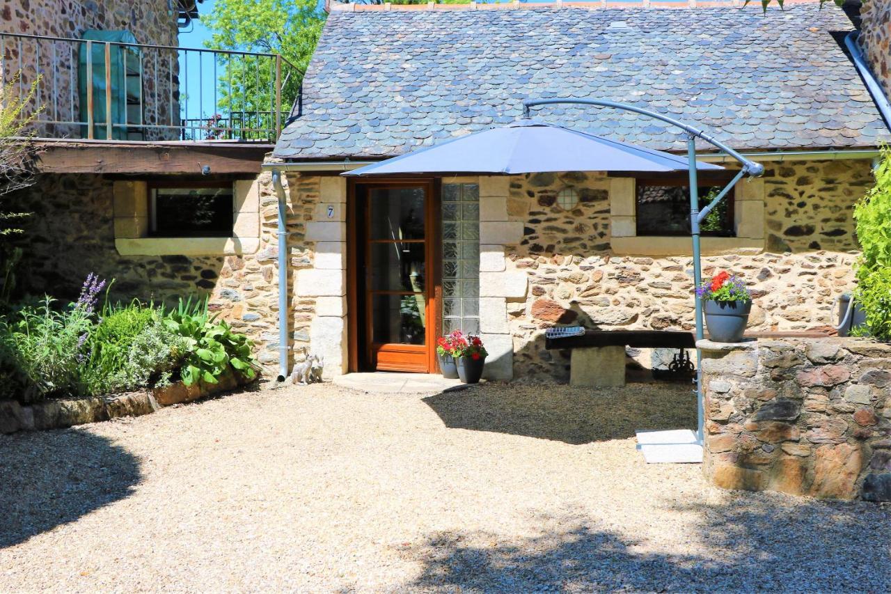 Les Deux Lievres Villa Villefranche-de-Rouergue Exterior foto